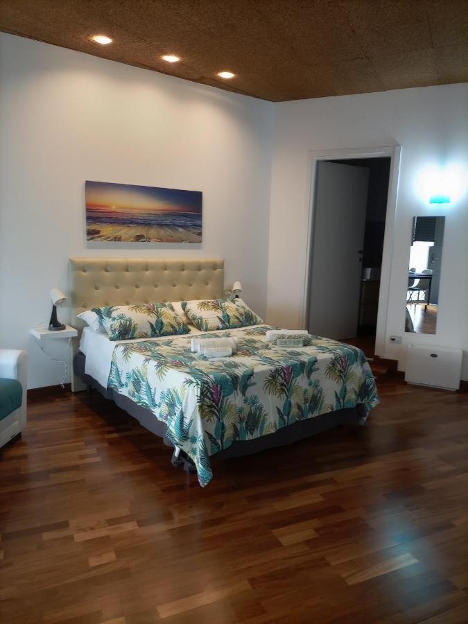 Regina Della Pace Apartments & Suite Con Sauna Монополи Екстериор снимка